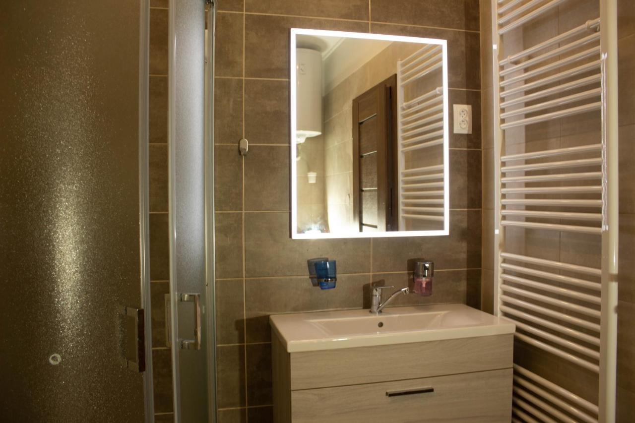 Apartmany Pilot Velka Hledsebe Ngoại thất bức ảnh